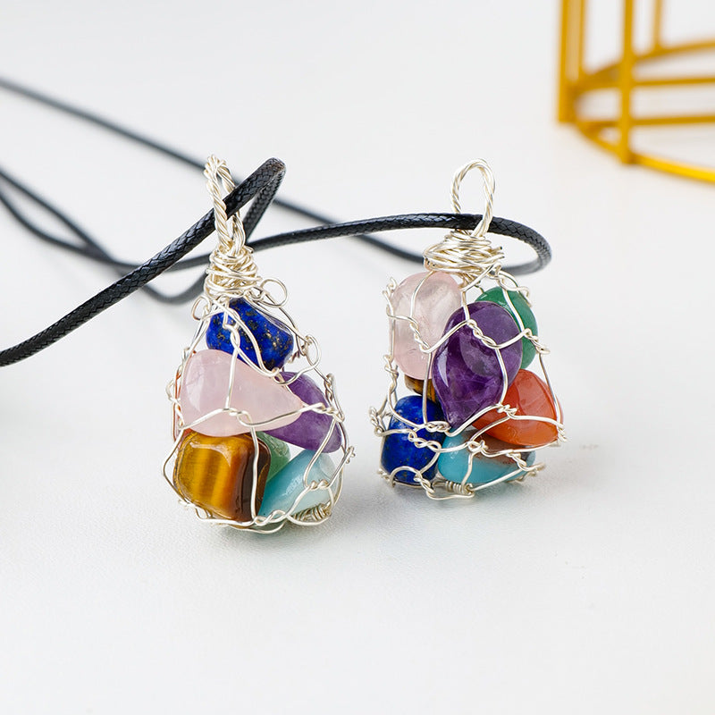 Natural Crystal Crushed Stone Rolling Stone Mesh Pendant Colorful Handmade Copper Wire Wrapped Pendant Necklace — additional product photo