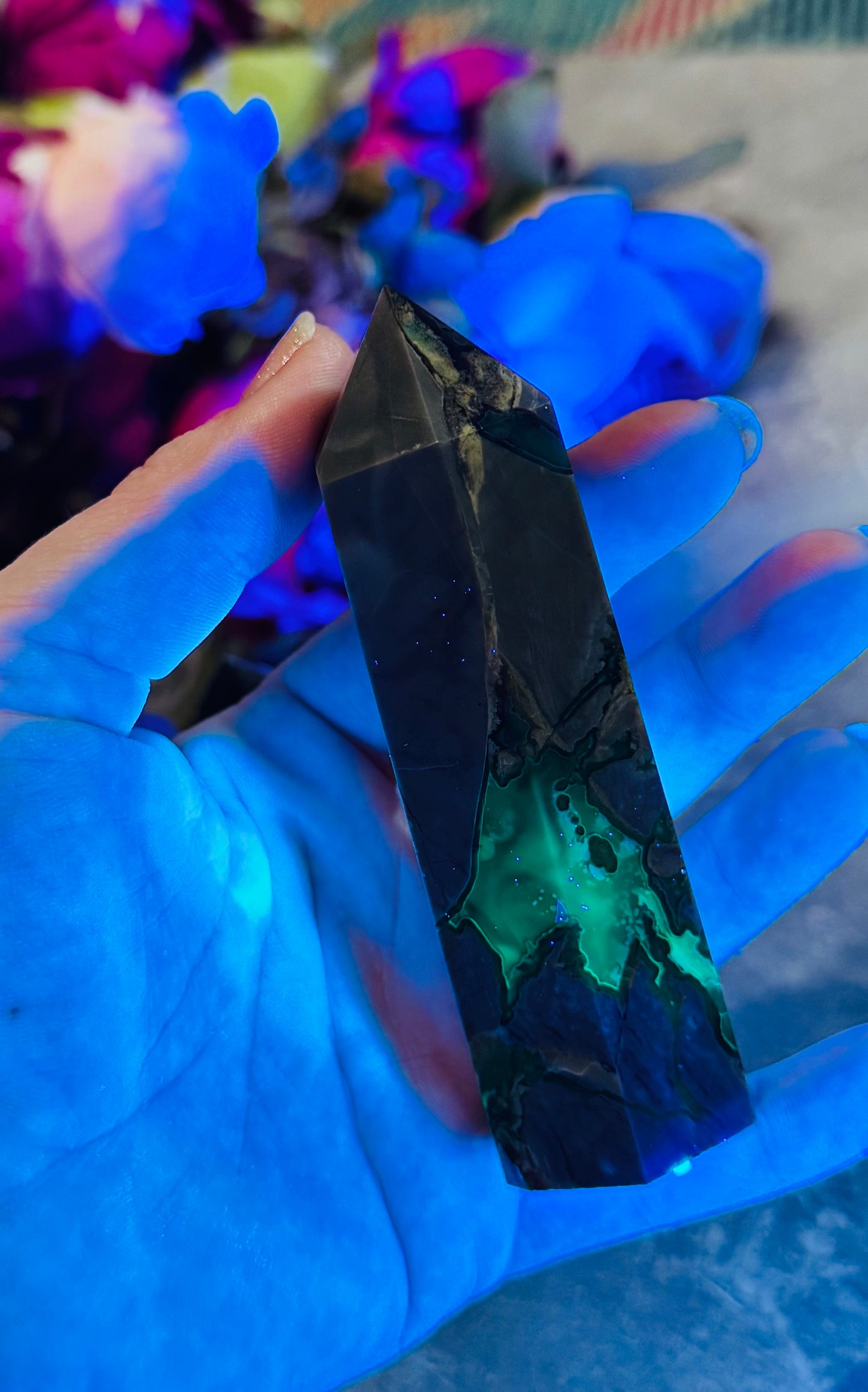 Volcano Agate Towers — UV Fluorescent Green Crystals — additional product photo