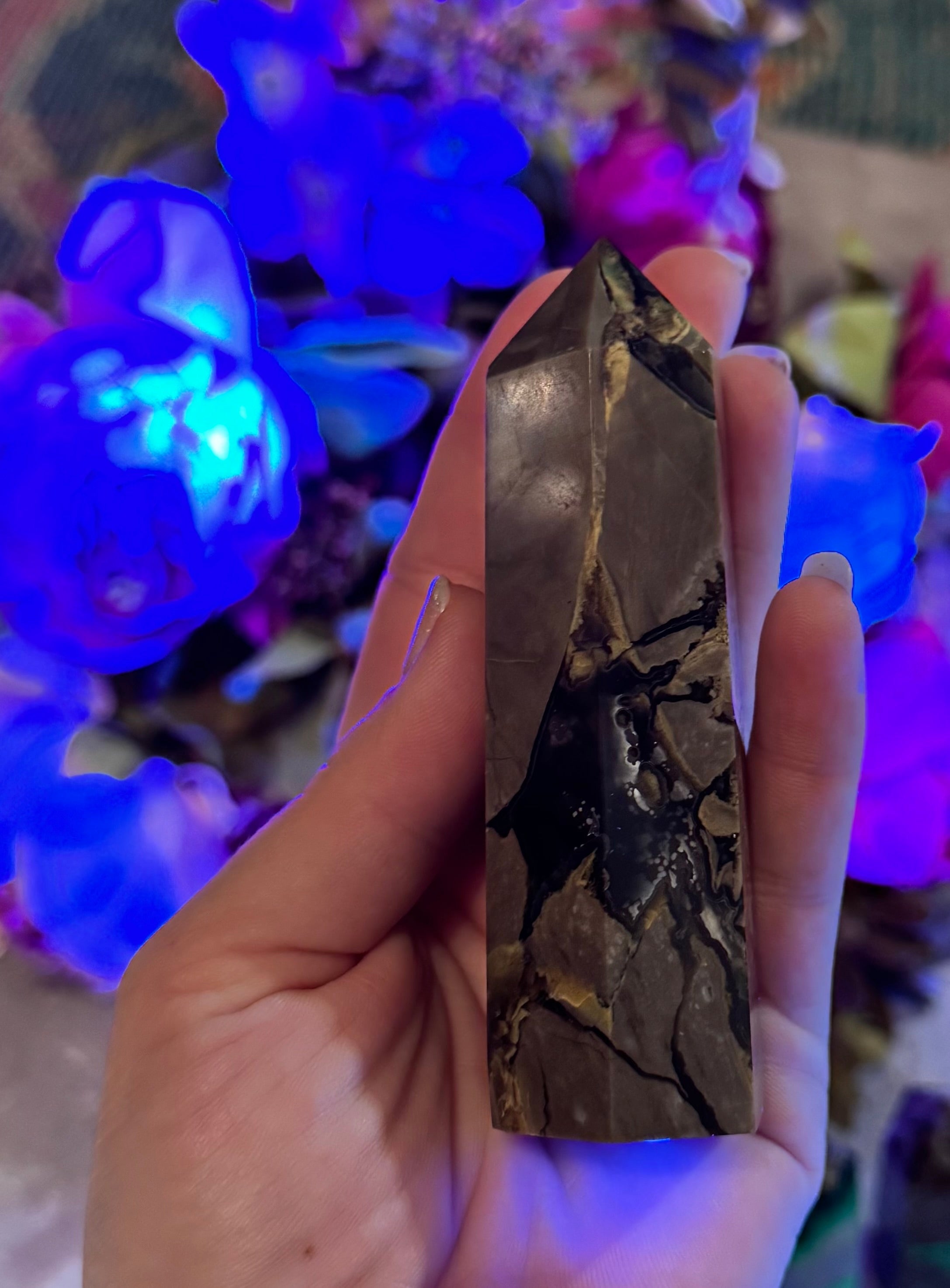 Volcano Agate Towers — UV Fluorescent Green Crystals — additional product photo