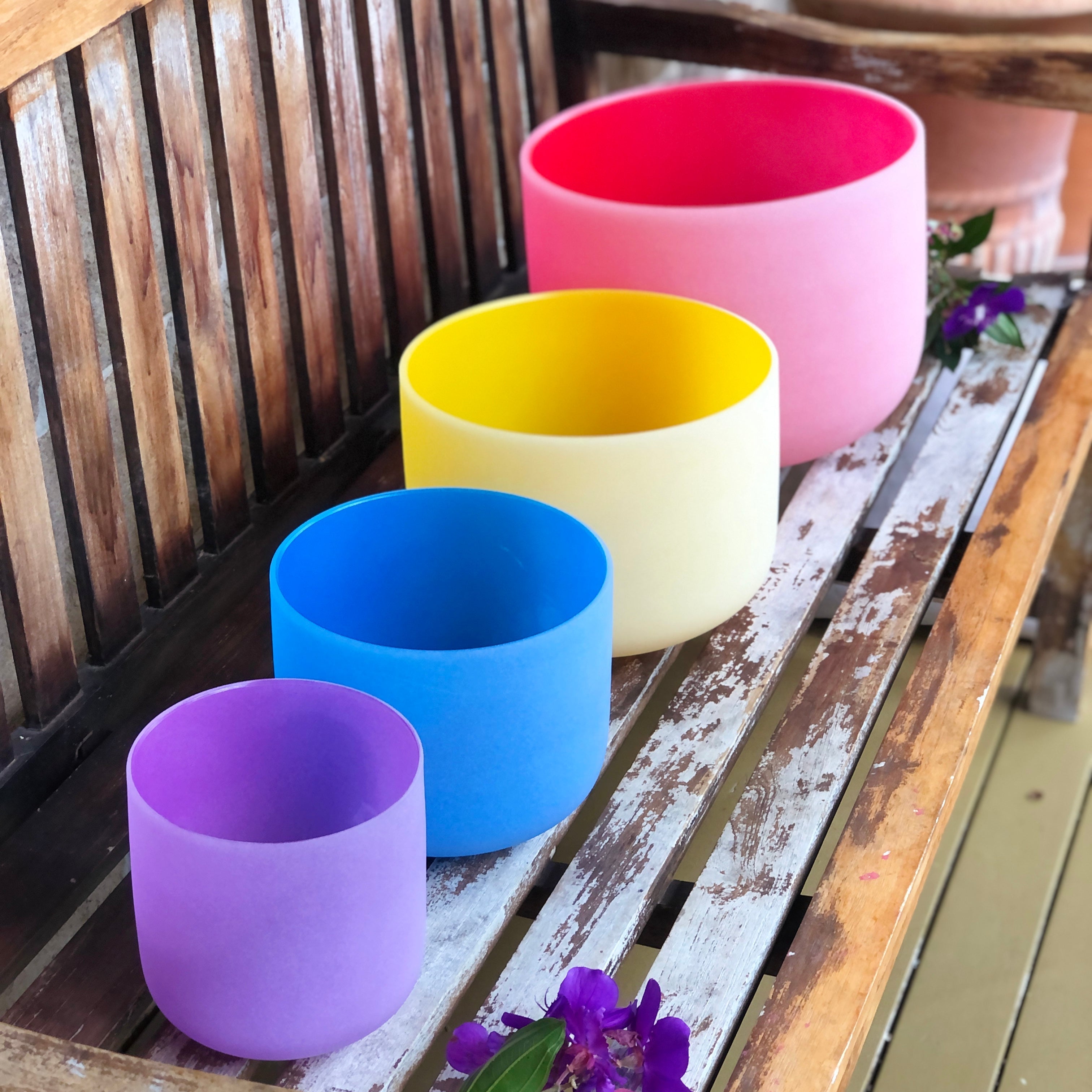 Rainbow Sound Therapy Bowl Set of 4 | 432Hz Crystal Bowls with Case — additional product photo